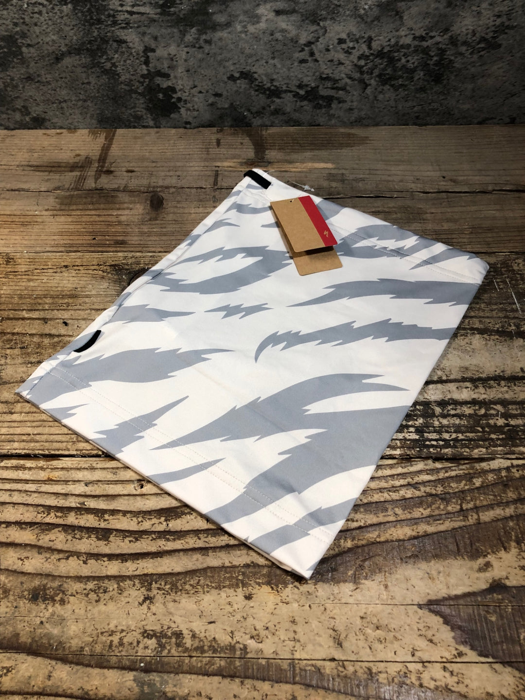 JV618 スペシャライズド SPECIALIZED LIGHTNING NECK GAITER ネックカバー オフホワイト ONESIZE