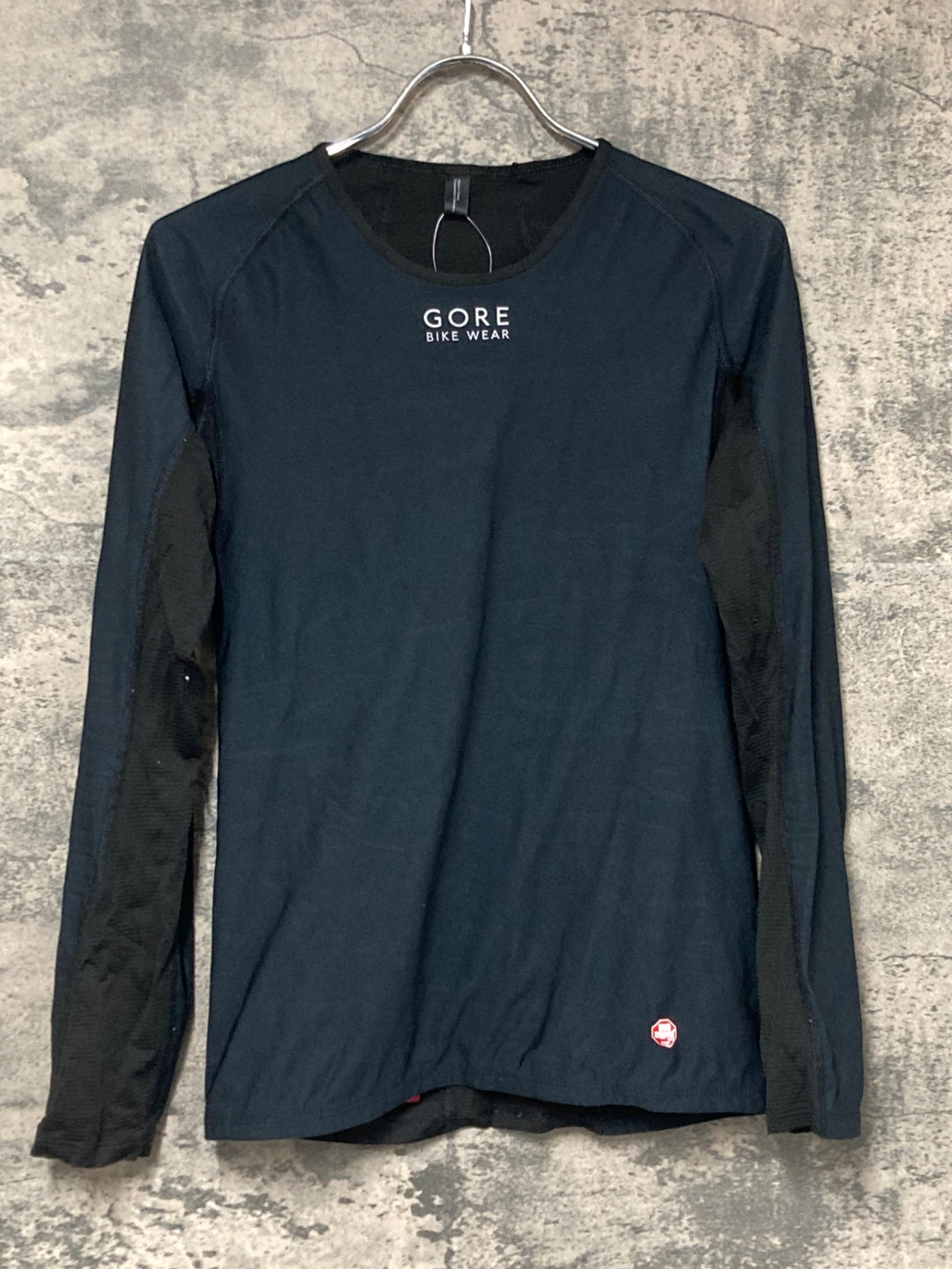 JV846 ゴア GORE BIKE WEAR 長袖 ベースレイヤー 黒 M 裏起毛 WINDSTOPPER