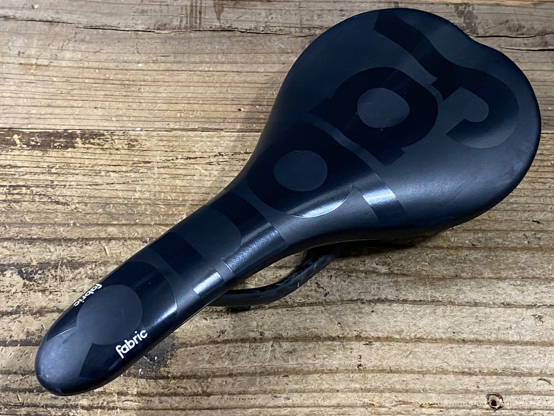 KH823 ファブリック fablic SCOOP FLAT PRO サドル カーボンレール