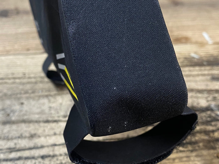JV936 アピデュラ APIDURA RACING TOP TUBE PACK 1L トップチューブバッグ 黒