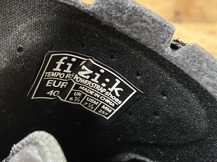 JX856 フィジーク fizik TEMPO POWERSTRAP R5 ビンディングシューズ SPD-SL 黒 EU40 ※未使用