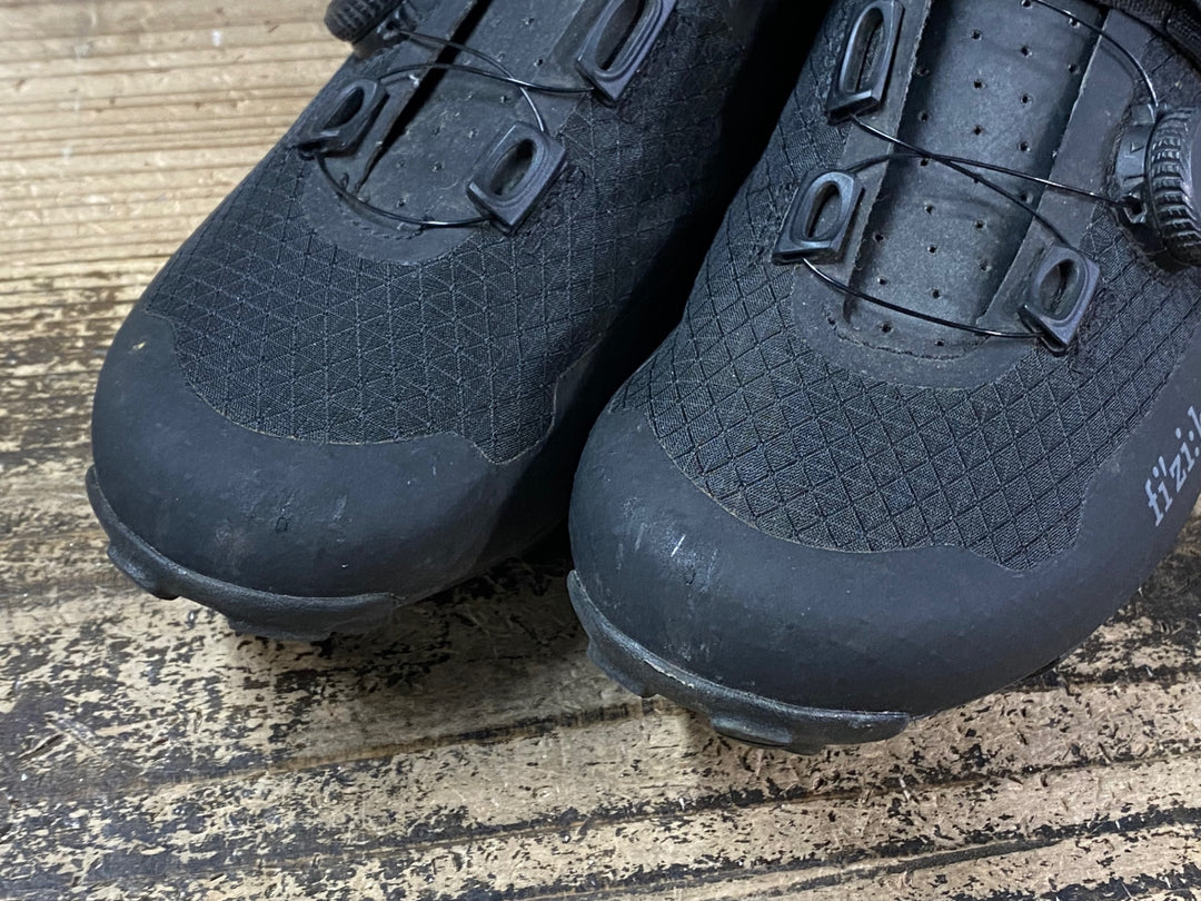 JN076 フィジーク fizik ベント VENTO FEROX CARBON ビンディングシューズ SPD EU41 黒