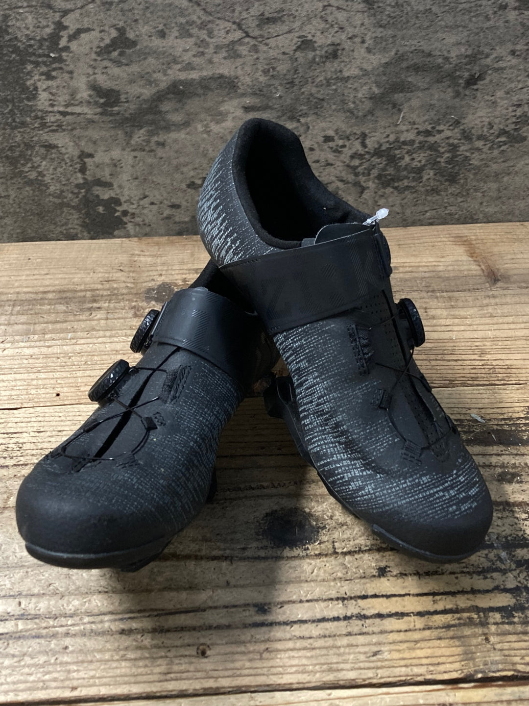 KO308 フィジーク fizik INFINITO KNIT CARBON Shoes BOA Li2 ビンディングシューズ 黒 EU39