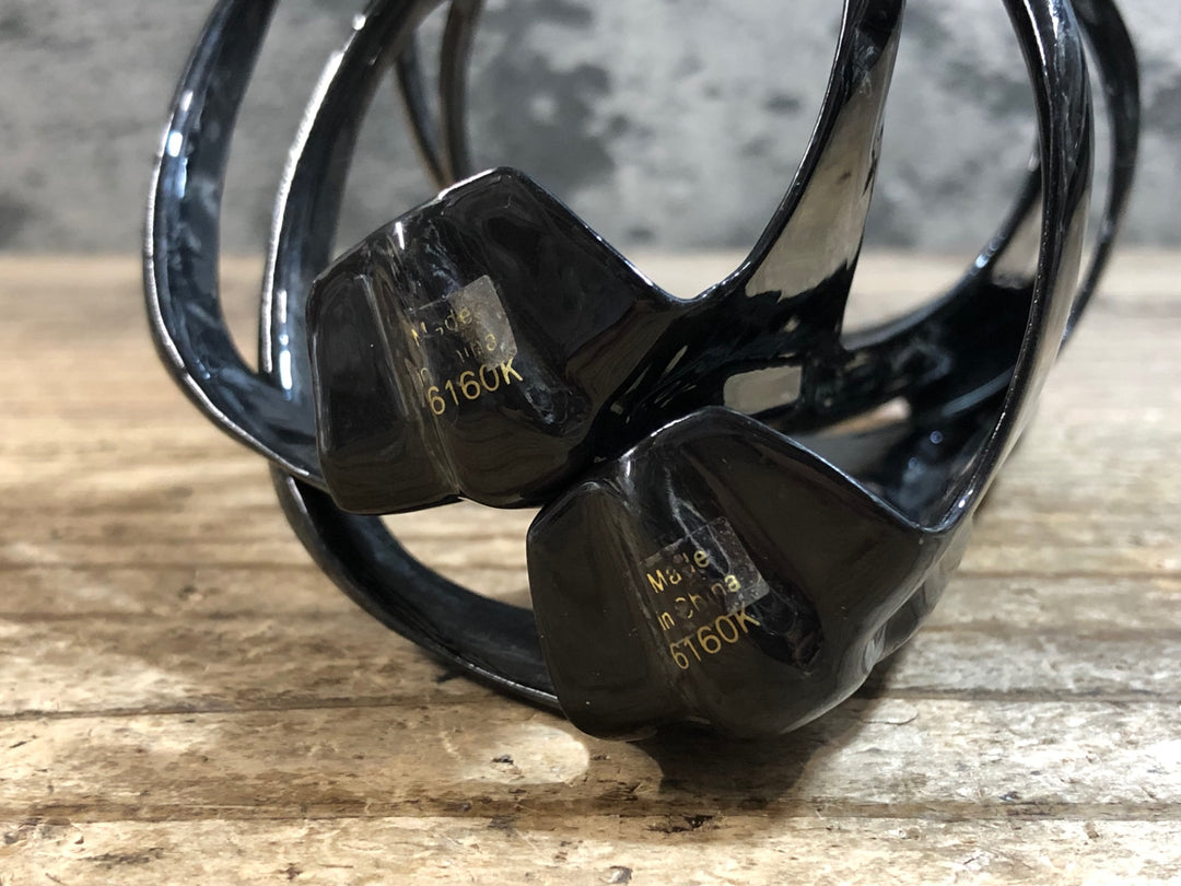 KI916 アランデル ARUNDEL カーボン ボトルケージ 2個セット