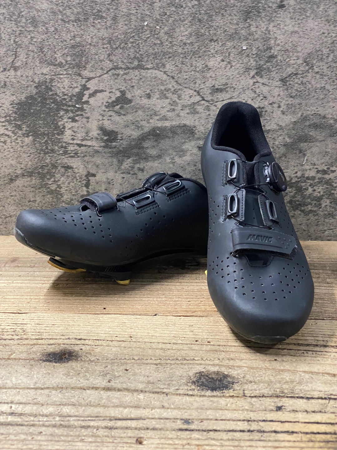 KO736 マヴィック MAVIC COSMIC BOA ビンディングシューズ 黒 3穴 40 2/3
