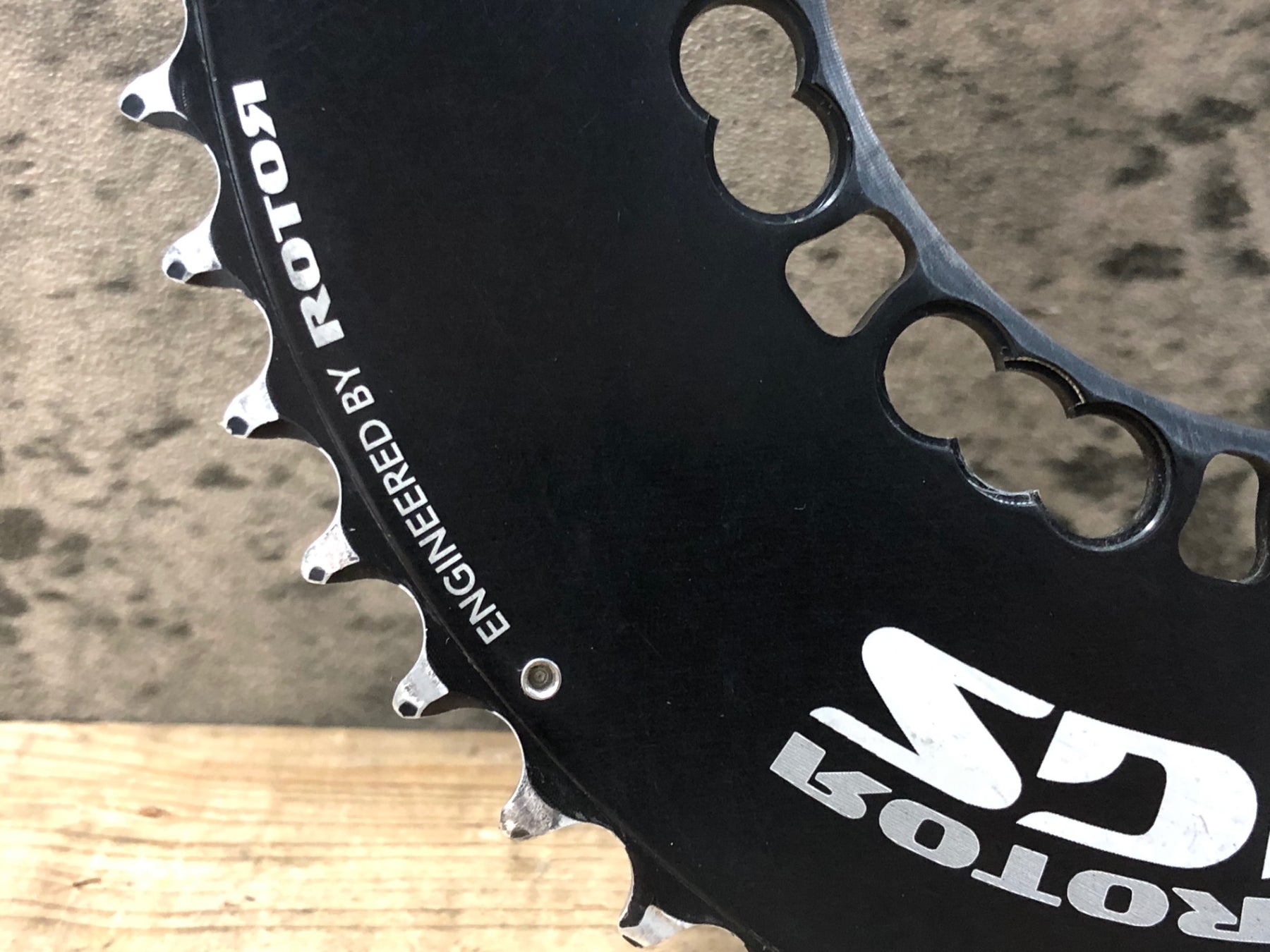 JX529 ローター ROTOR Q-RINGS チェーンリング 52T 楕円 110PCD – BICI