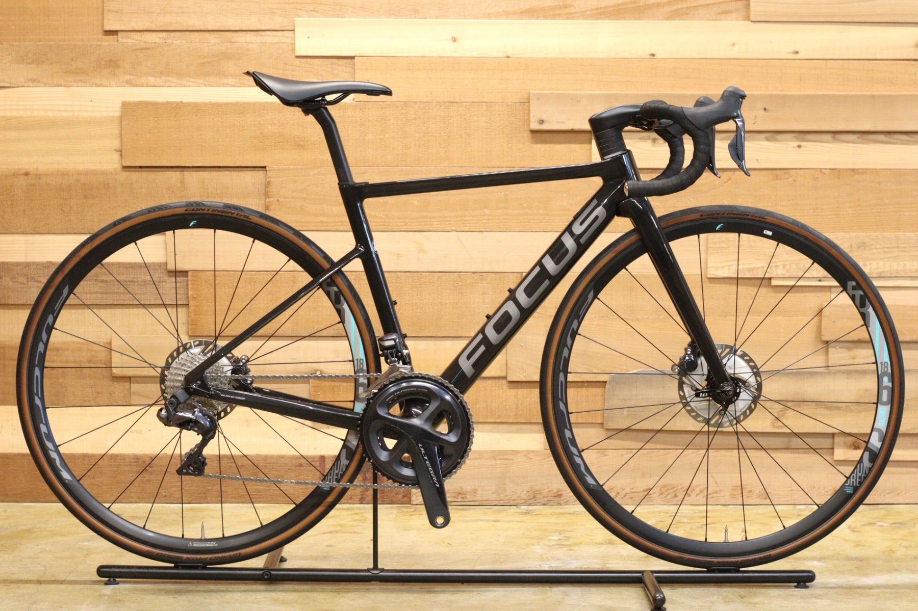 フォーカス IZALCO PRO イザルコプロ アルテグラ　ロードバイク s-FocusIzalco6800.jpg