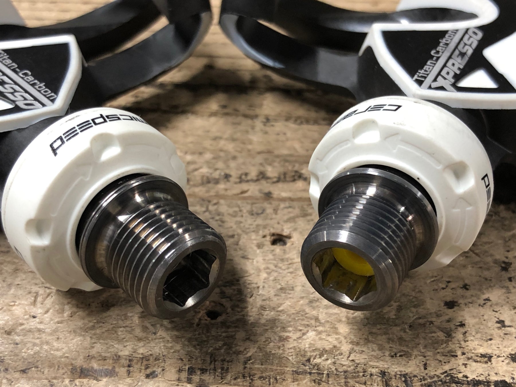 JS366 タイム TIME XPRESSO 15 Titan Carbon ceramicspeed