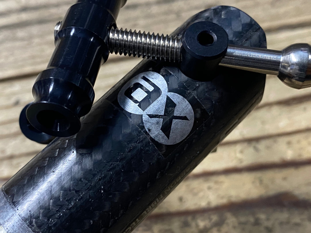 KI411 AX Lightness EUROPA Basic カーボンシートポスト 175mm Φ27.2