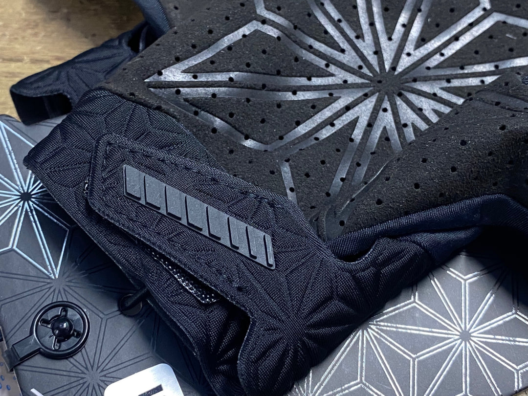KG196 スパカズ SUPACAZ GALACTIC GLOVES 長指 グローブ 黒 M