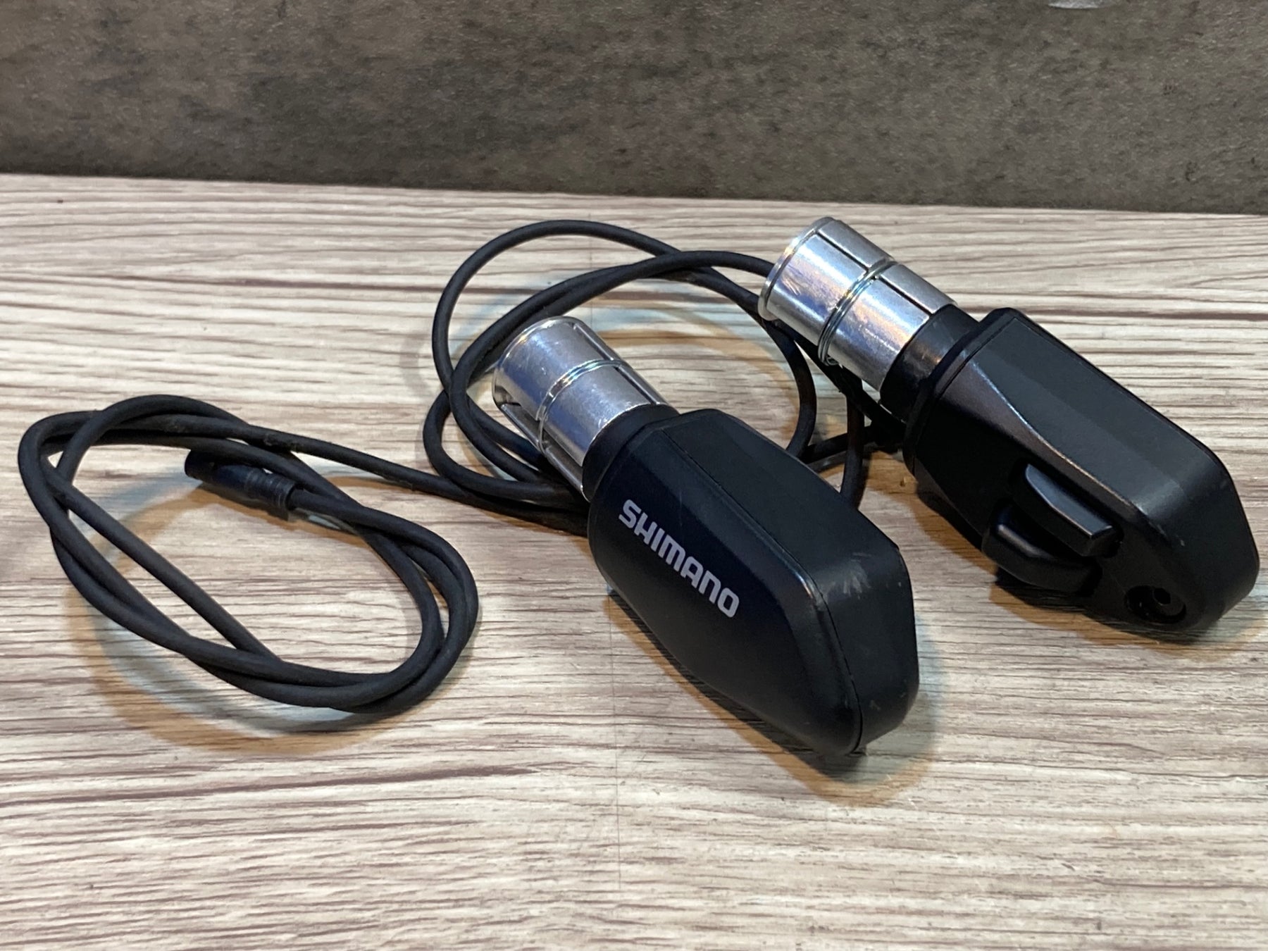 JU844 シマノ SHIMANO SW-R671 TT/トライアスロン DHバー シフト