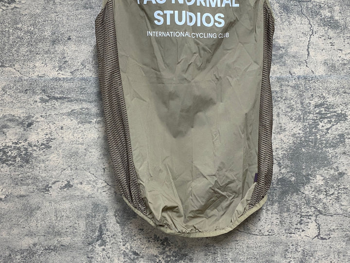 JY511 パスノーマルスタジオ PAS NORMAL STUDIOS Mechanism Stow Away Gilet ジレ サイクルベスト ベージュ M