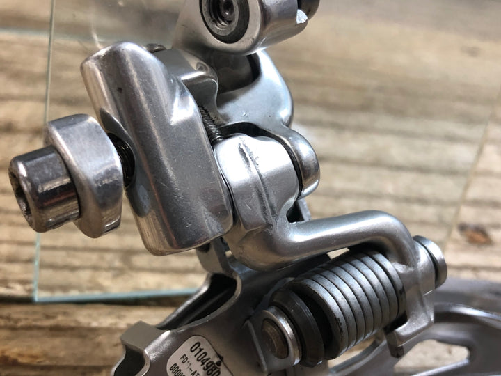 KI933 カンパニョーロ CAMPAGNOLO アテナ ATHENA 11 FD11-AT2B フロントディレイラー 直付 2s シルバー