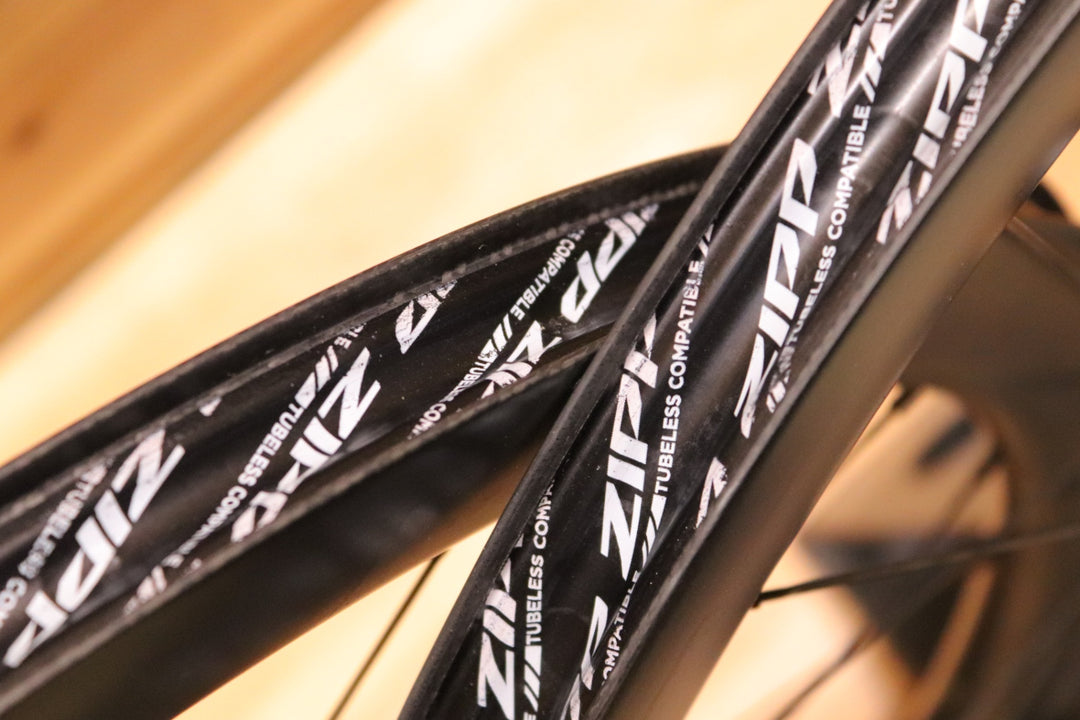 ジップ ZIPP 303S DISC シマノ 11S/12S 23㎜ フックレス カーボン チューブレス ロードバイク ホイールセット 【広島店】