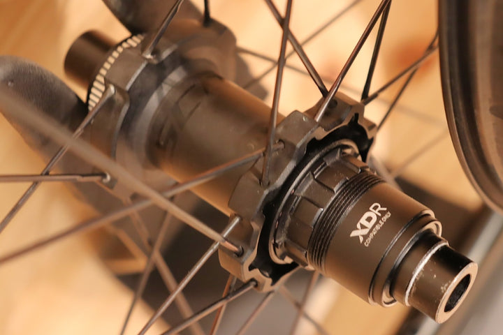スコープ SCOPE R5 DISC カーボン チューブレス ホイールセット スラムXDR12S ワイドリム 21C 【千葉店】