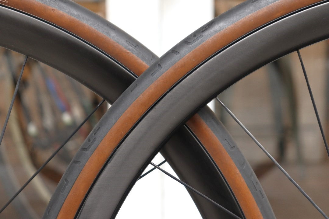 エンヴィ ENVE SES 2.3 NEW カーボン ディスク チューブレス ホイール