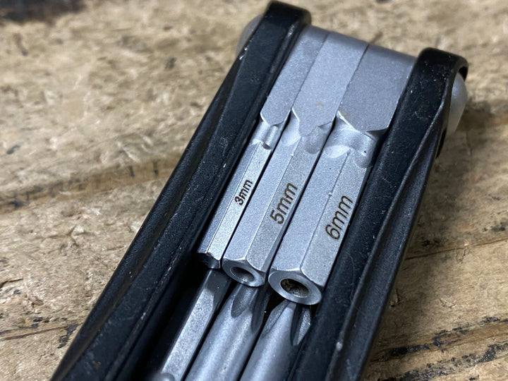 JS512 スペシャライズド SPECIALIZED emt Pro Road Tool マルチツール 3/4/5/6/T25/HP2