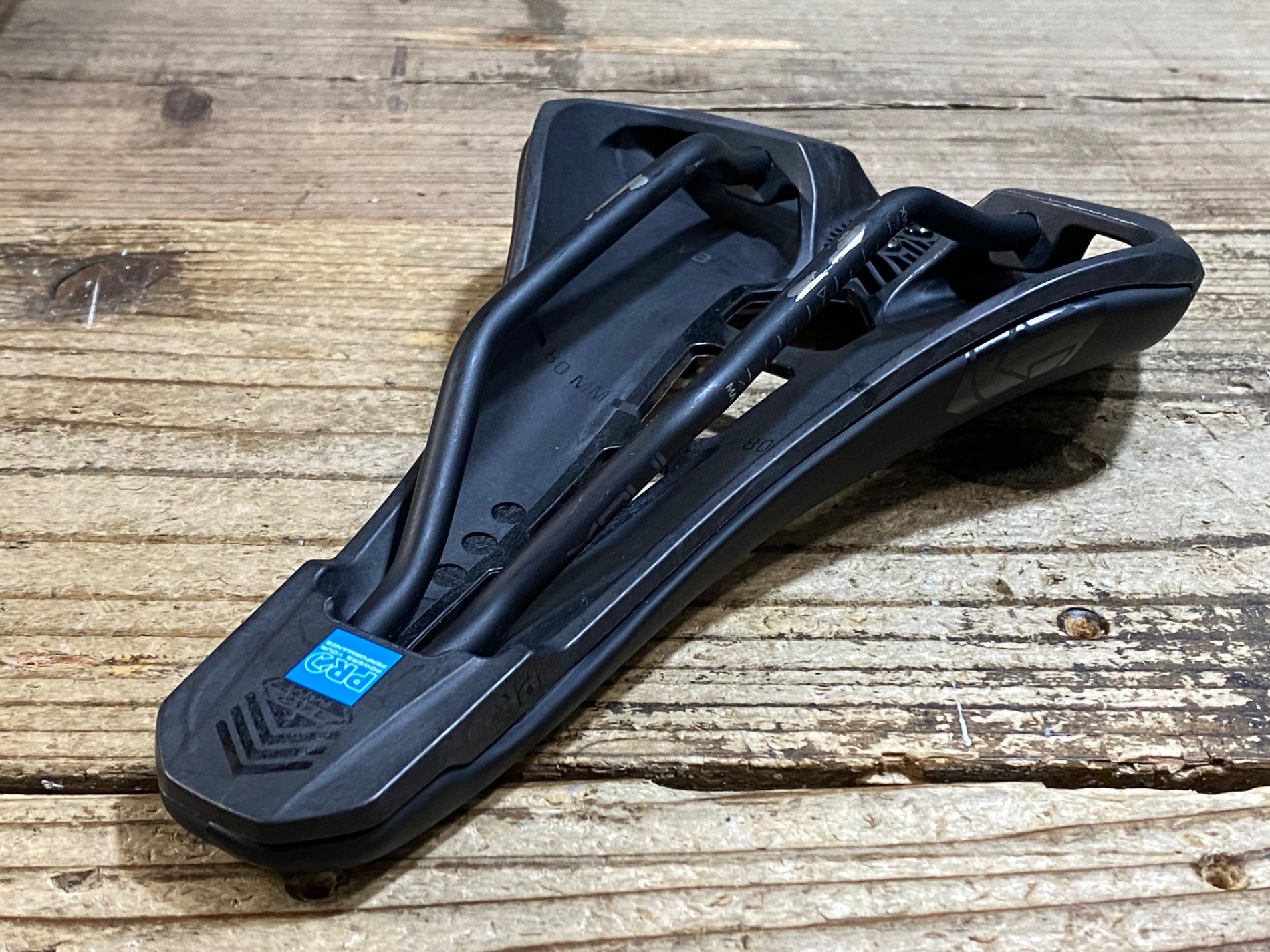 KC319 シマノ SHIMANO PRO STEALTH CURVED PERFORMANCE サドル 黒 inox