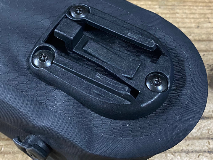 KM048 オルトリーブ ORTLIEB サドルバッグ 黒 ※マウント欠品