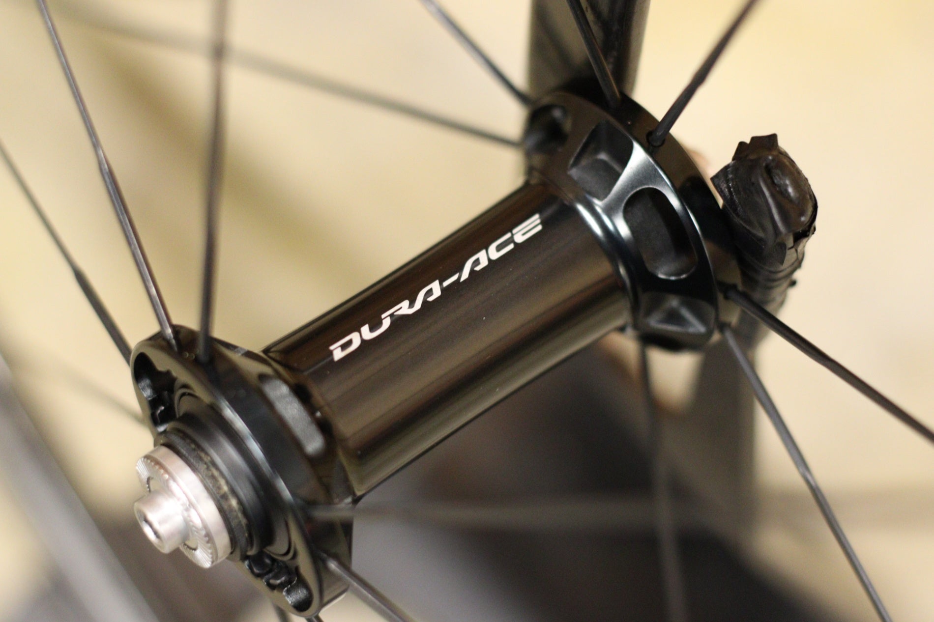 シマノ SHIMANO デュラエース DURA-ACE WH-9000-C24-TU カーボン