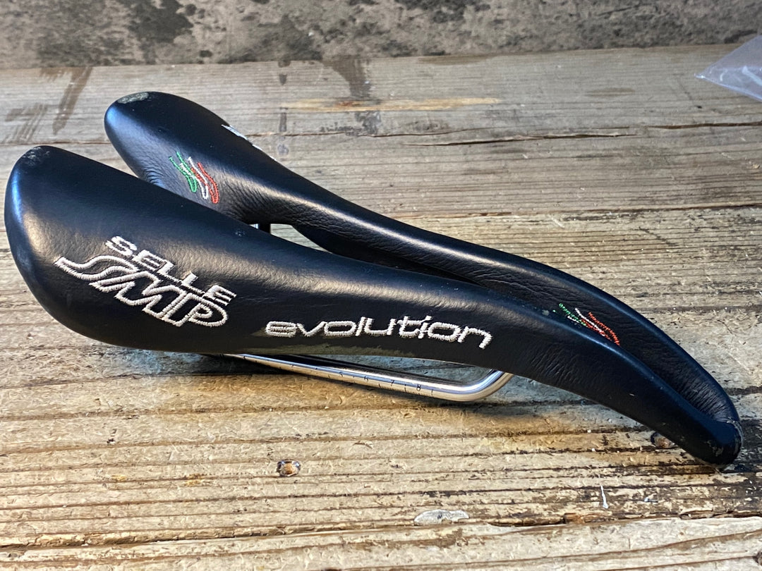JX825 SELLE SMP evolution サドル 黒 inox tubeレール