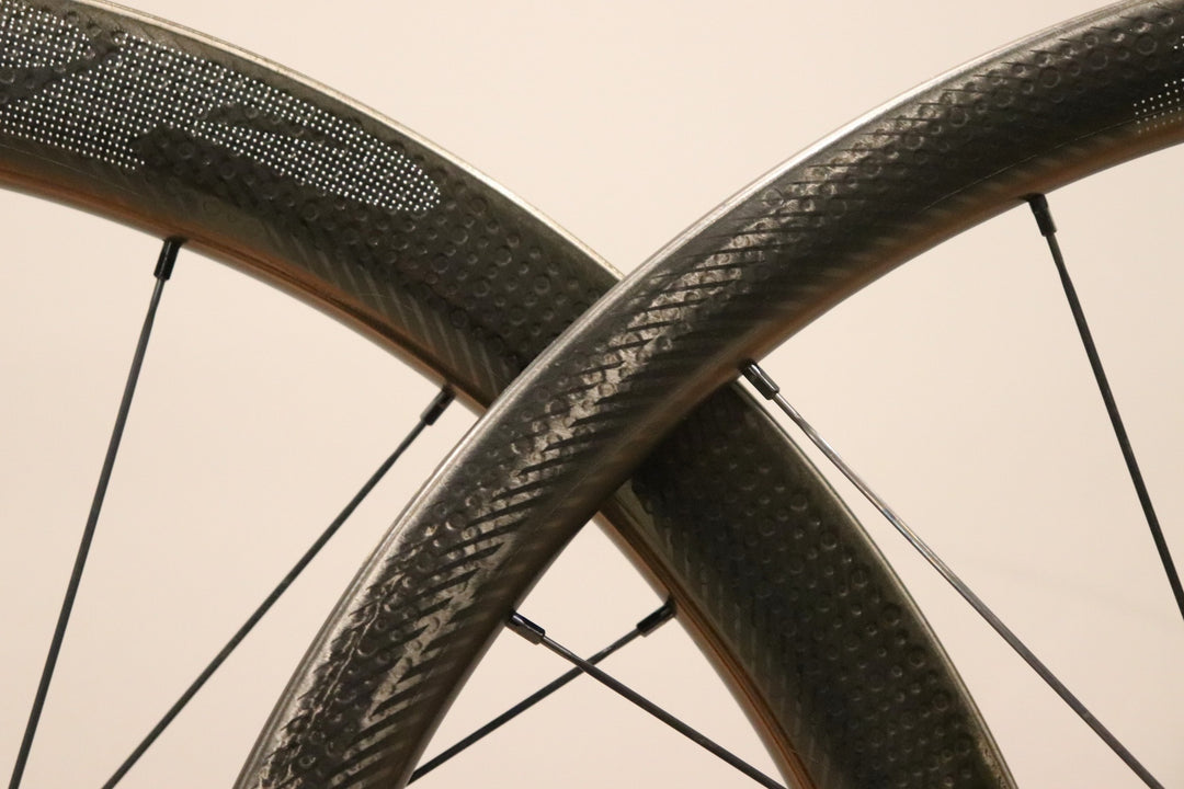 ジップ ZIPP 202 303 NSW DISC カーボン チューブレスレディ ホイールセット シマノ11/12S 21C 【仙台店】