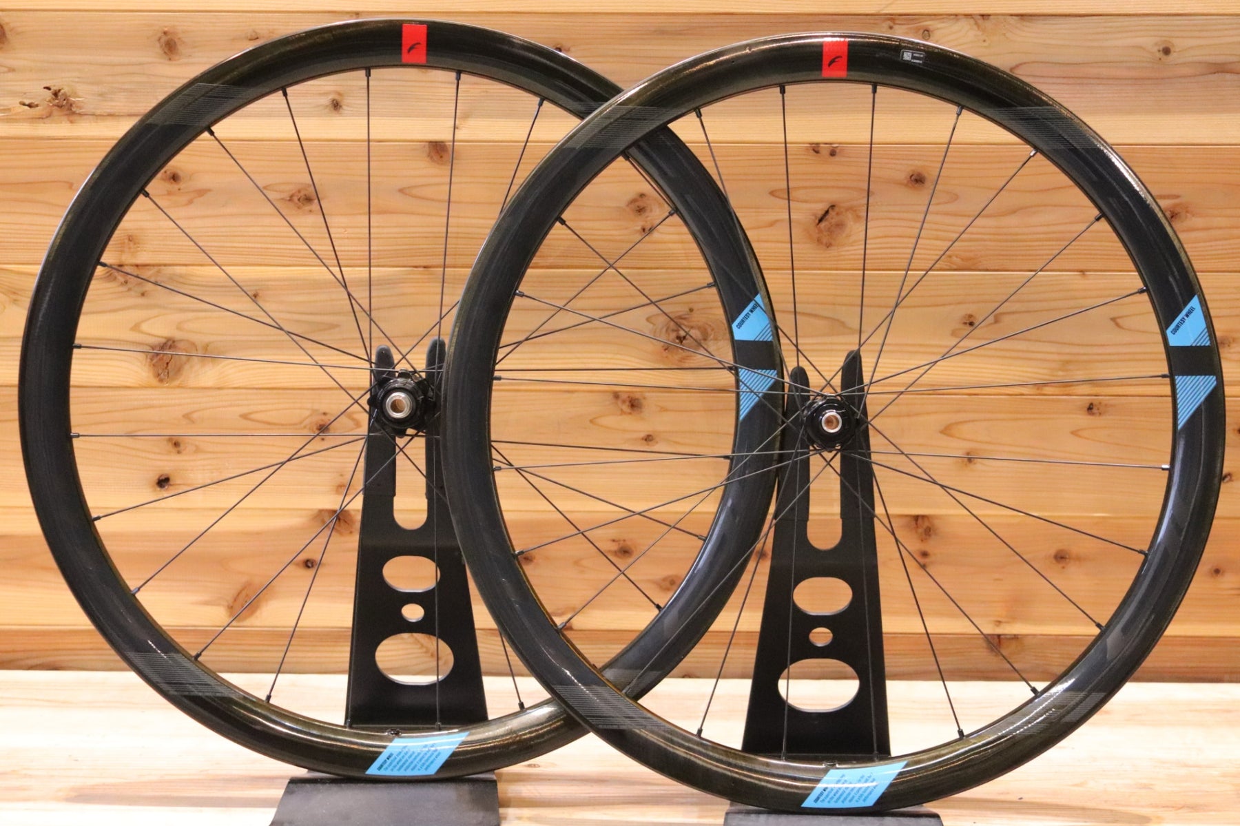 フルクラム FULCRUM ウィンド WIND 40 DB シマノ 11S/12S 19C カーボン