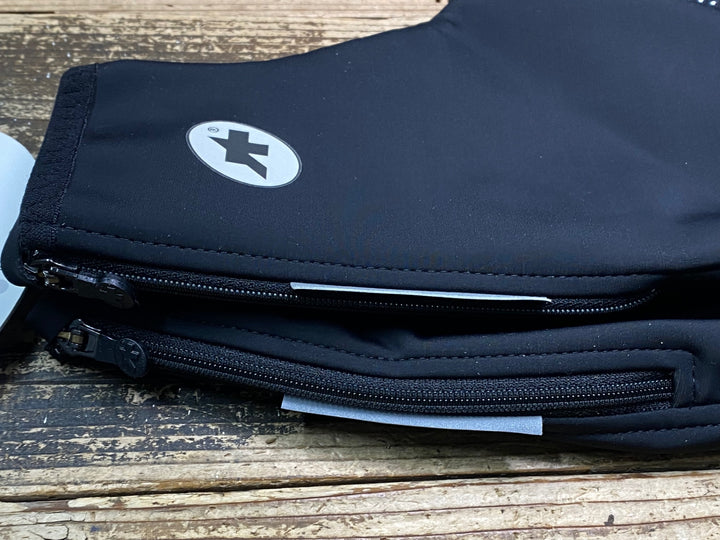 JQ193 アソス assos thermoBootie UNO S7 シューズカバー 黒 2 裏起毛