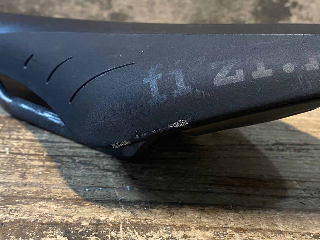 JP708 フィジーク fizik ARIONE R1 サドル 黒 regular BRAIDEDレール