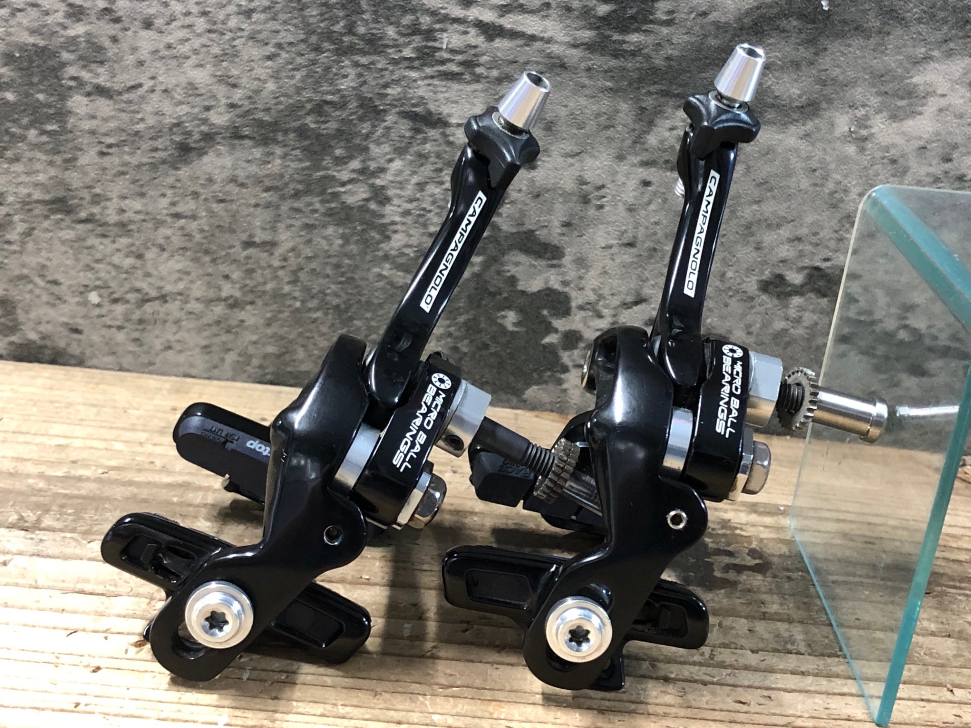 カンパニョーロ レコード スケルトン ブレーキ 前後デュアルピボット③