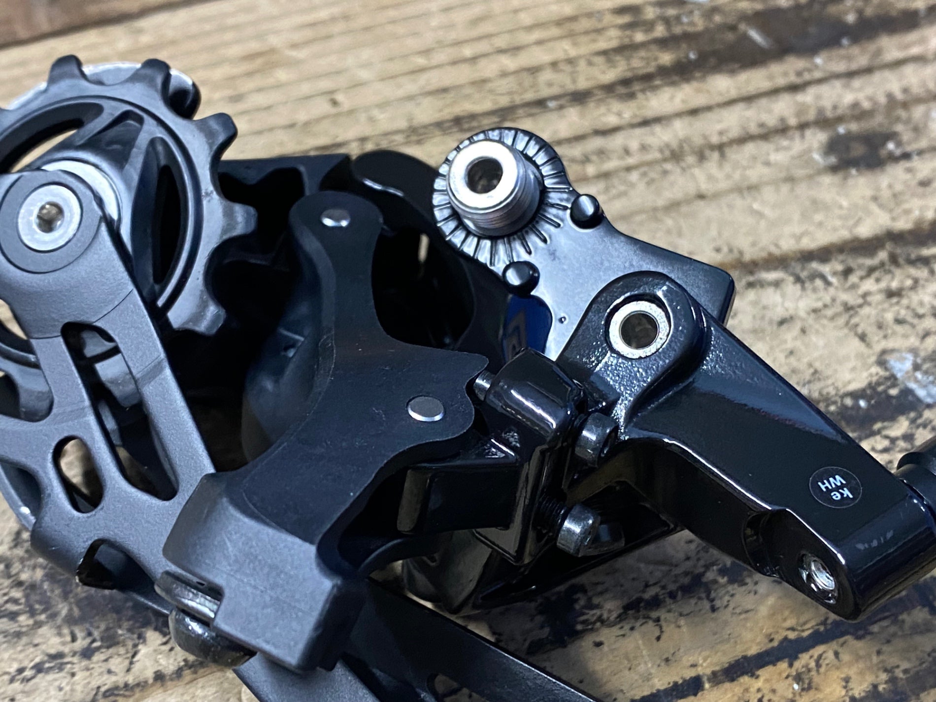 KG057 シマノ SHIMANO 105 RD-R7100 リアディレイラー 12S – BICI