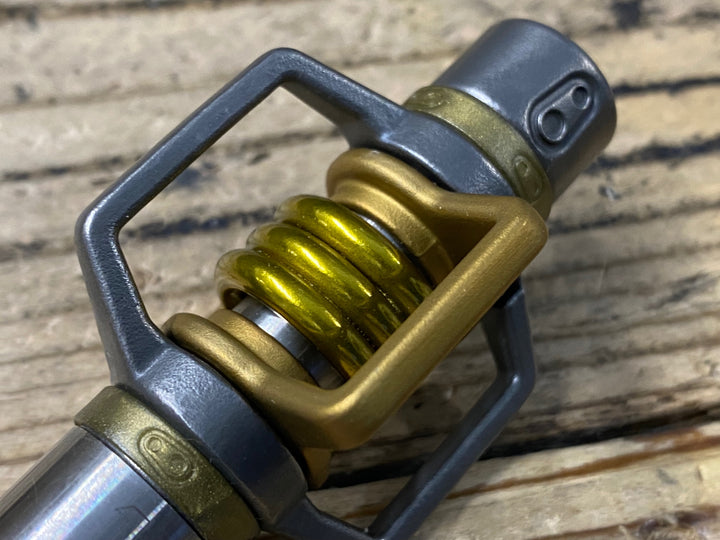 KP111 クランクブラザーズ Crankbrothers エッグビータ Eggbeater 11 ビンディングペダル シルバー ゴールド