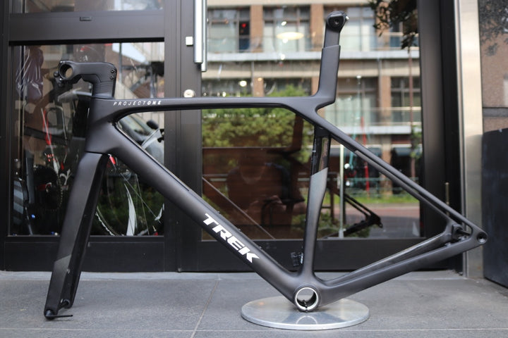 トレック TREK マドン MADONE SLR GEN8 P1 2025年モデル Mサイズ カーボン ディスクブレーキ ロードバイク フレームセット 【東京南麻布店】