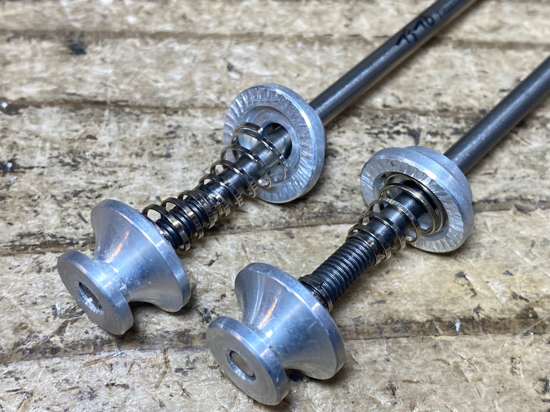 JU479 TITO チタニウム Titanium Alloy Ultralight チタン スキュワー