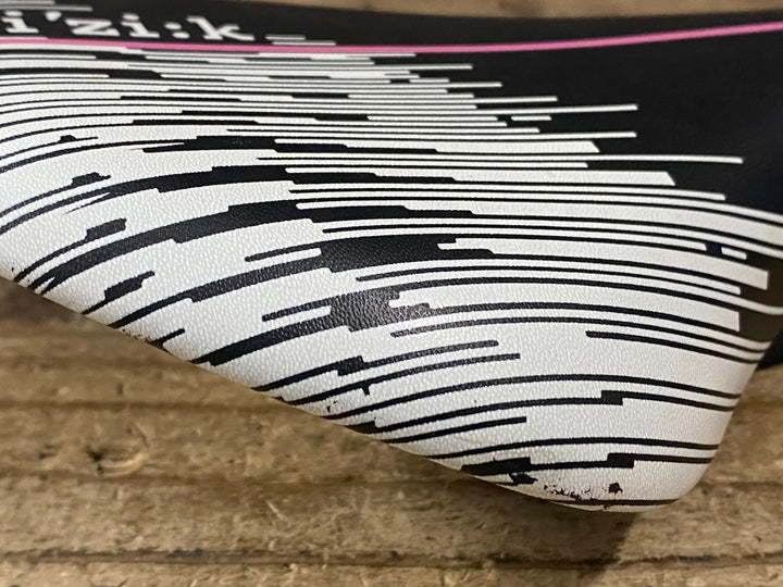 KO926 フィジーク fizik アンタレス ANTARES R1 GIRO Special Edition regular サドル 黒 カーボンレール