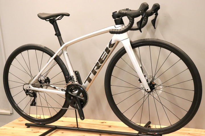 未使用 トレック TREK エモンダ EMONDA SL5 DISC 2021モデル 50サイズ シマノ 105 R7025 11S カーボン ロードバイク 【仙台店】