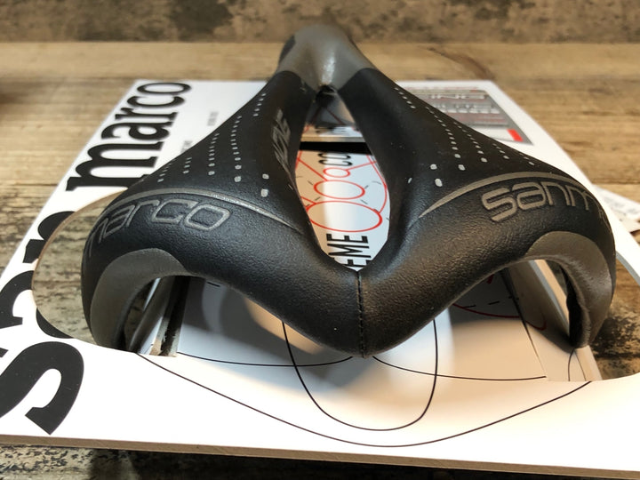 JR434 サンマルコ san marco マントラ MANTRA RACiNG サドル 黒グレー XSiLiTE
