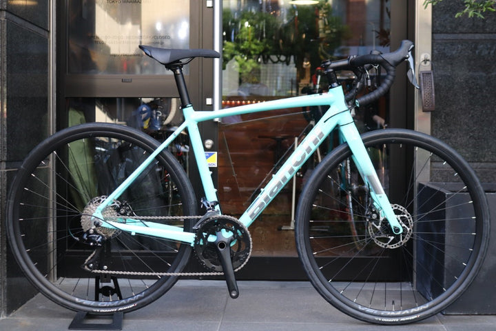 ビアンキ BIANCHI ヴィアニローネ VIA NIORE7 DISC 2022モデル 53サイズ シマノ ソラ R3000 9S アルミ ディスクブレーキ ロードバイク 【東京南麻布店】