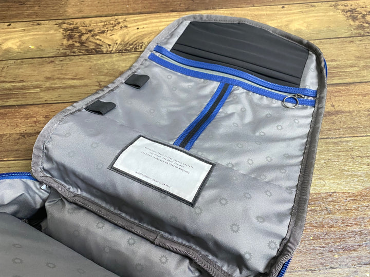 JA922 ラファ Rapha バックパック Backpack ネイビー