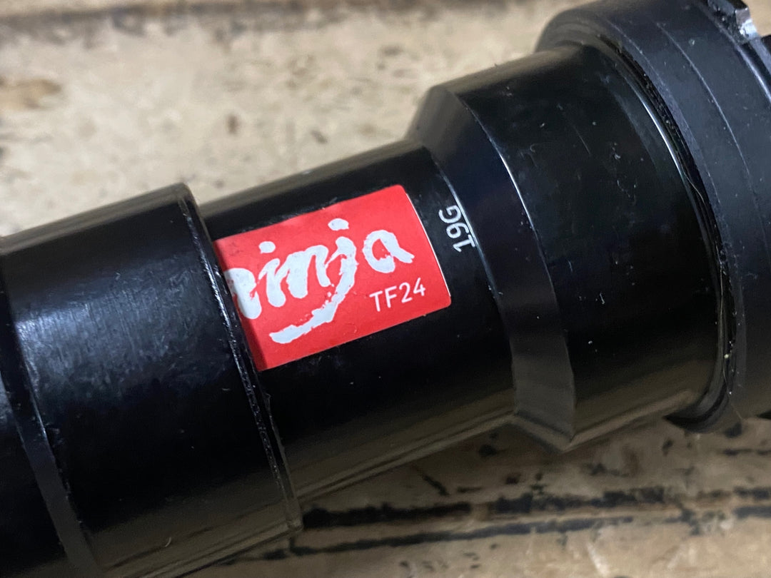 KO510 トーケン TOKEN ninja TF24 BB ボトムブラケット Φ24 プレスフィット BB86