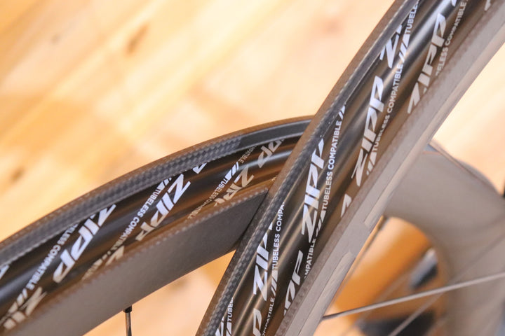 未走行 センサーモデル ジップ ZIPP 303 SW DISC シマノ 11S/12S 25㎜ フックレス カーボン チューブレス ロードバイク ホイールセット 【広島店】