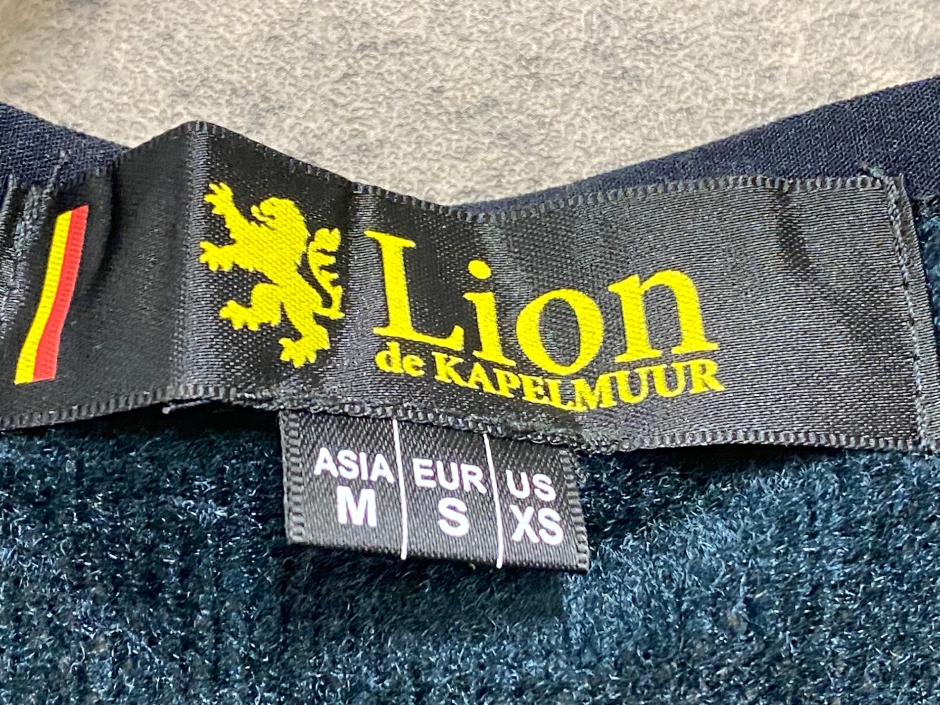 JY898 リオンドカペルミュール Lion de KAPELMUUR OCTA メッシュ ジレ