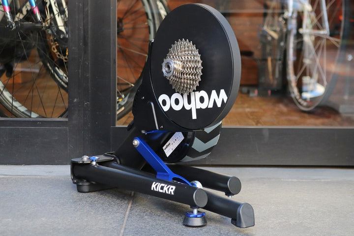ワフー WAHOO キッカー KICKR V4 スマートトレーナー ローラー台 ZWIFT対応 【東京南麻布店】