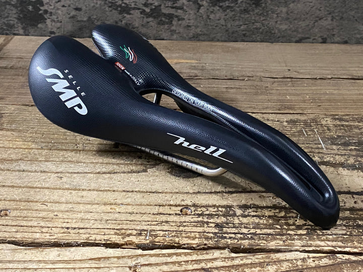 KL104 SELLE SMP HELL サドル 144mm aisi304レール