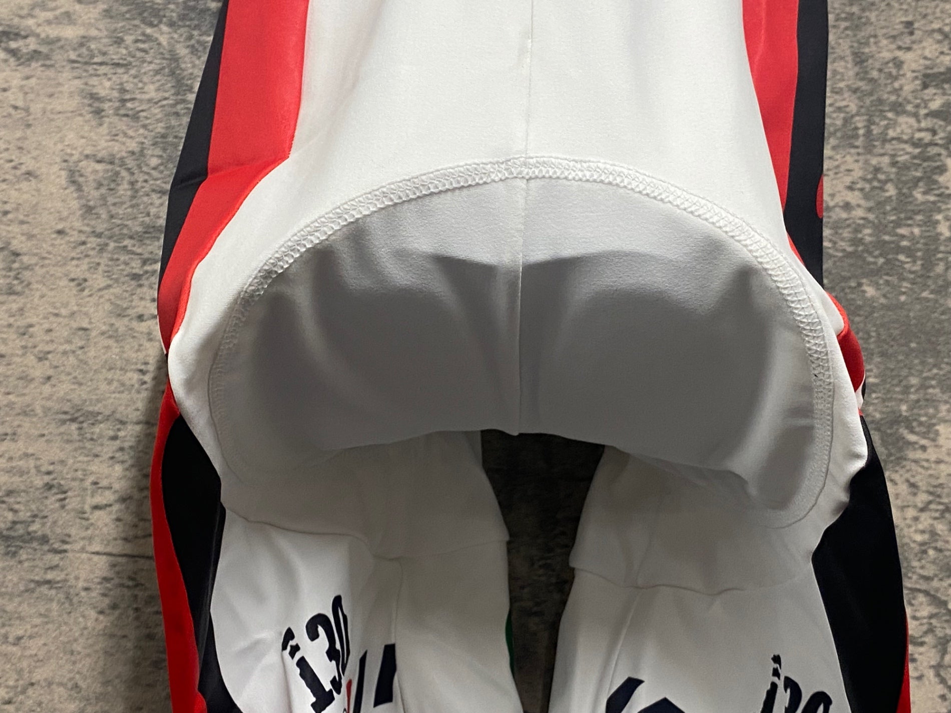 JV323 ピセイ PISSEI ビブショーツ 白 2 – BICI AMORE ONLINE STORE