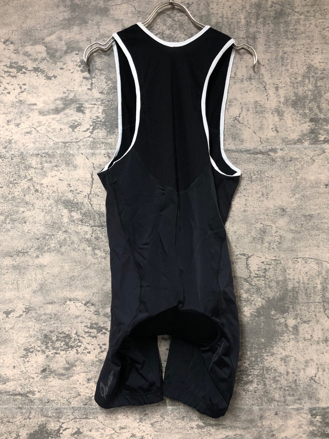 JW183 イザドア ISADORE ビブショーツ M 黒