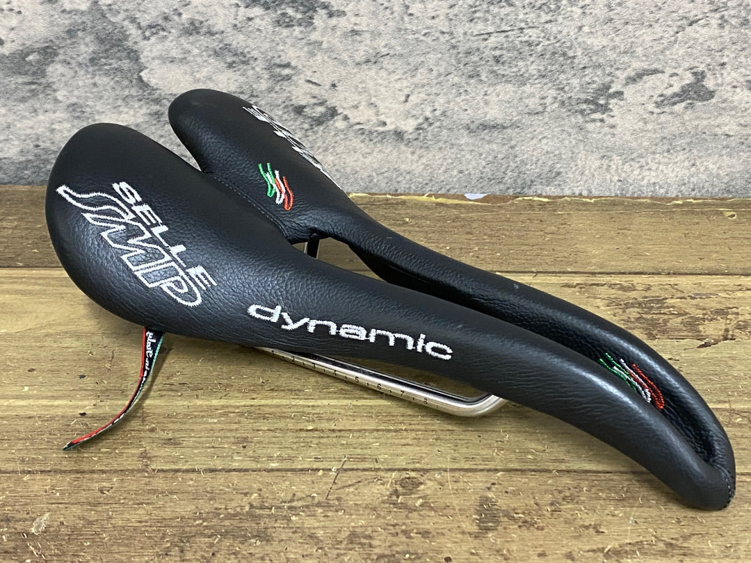 JS944 SELLE SMP DRAKON サドル INOX TUBE レール 138mm 黒