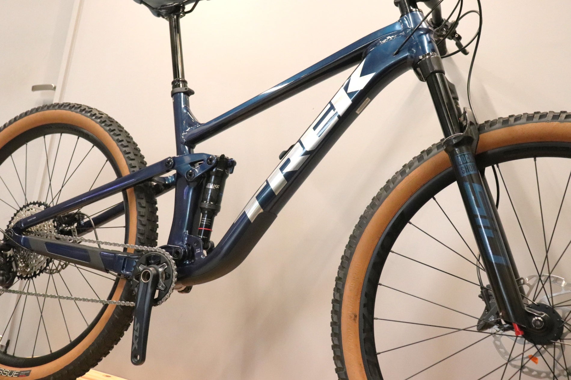 トレック TREK トップフューエル TOP FUEL 8 GEN3 2022 Lサイズ シマノ