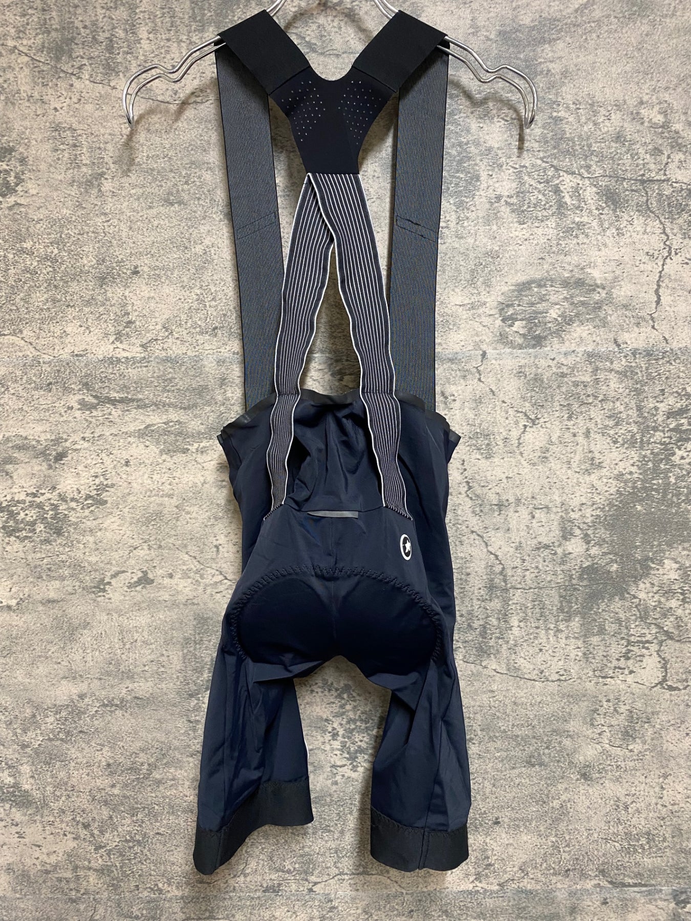 JK438 アソス assos EQUIPE RS ビブショーツ 黒 S ※ほつれあり – BICI