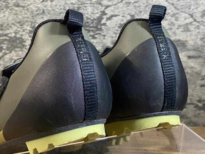 JP060 フィジーク FIZIK TERRA XS ビンディングシューズ SPD EU42 カーキ ※ソール傷